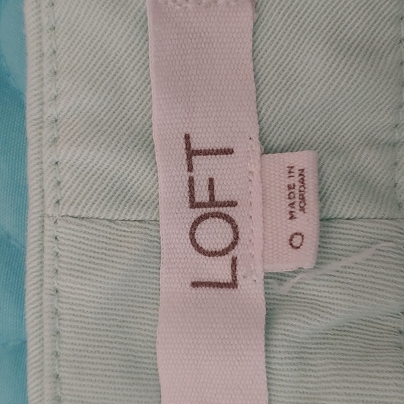 LOFT Shorts (Size 0) - Picture 3 of 9